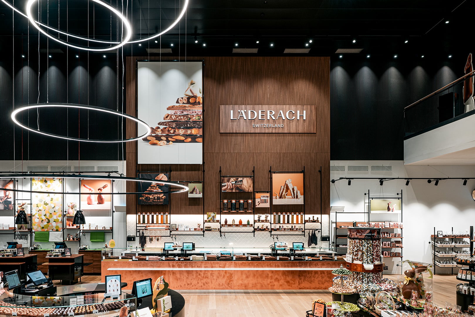 Inside the Läderach store