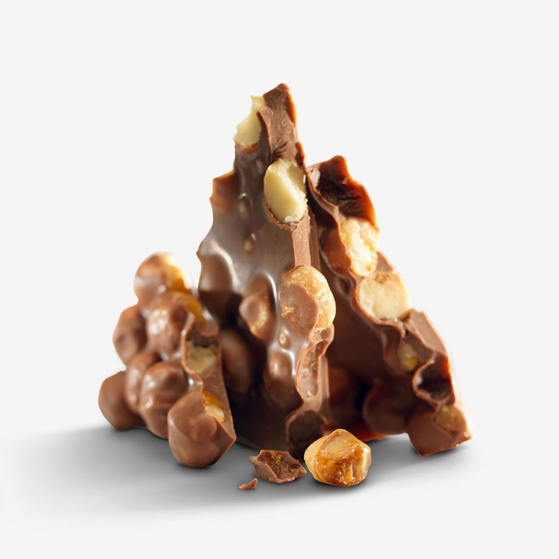 FrischSchoggi Macadamia Fındıklı Sütlü Çikolata